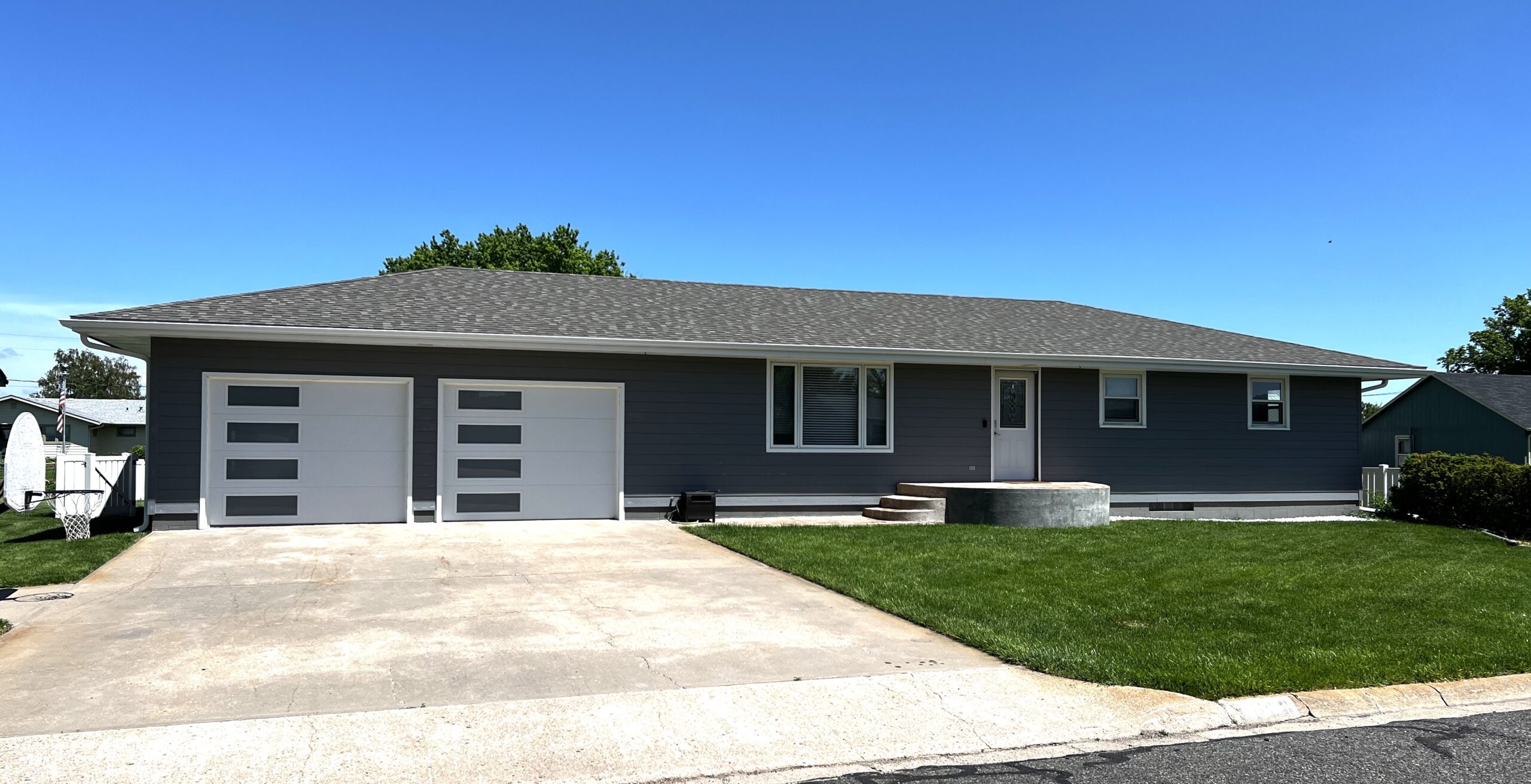 1528 Douglas St. Imperial, NE 69033 AgPro Realty